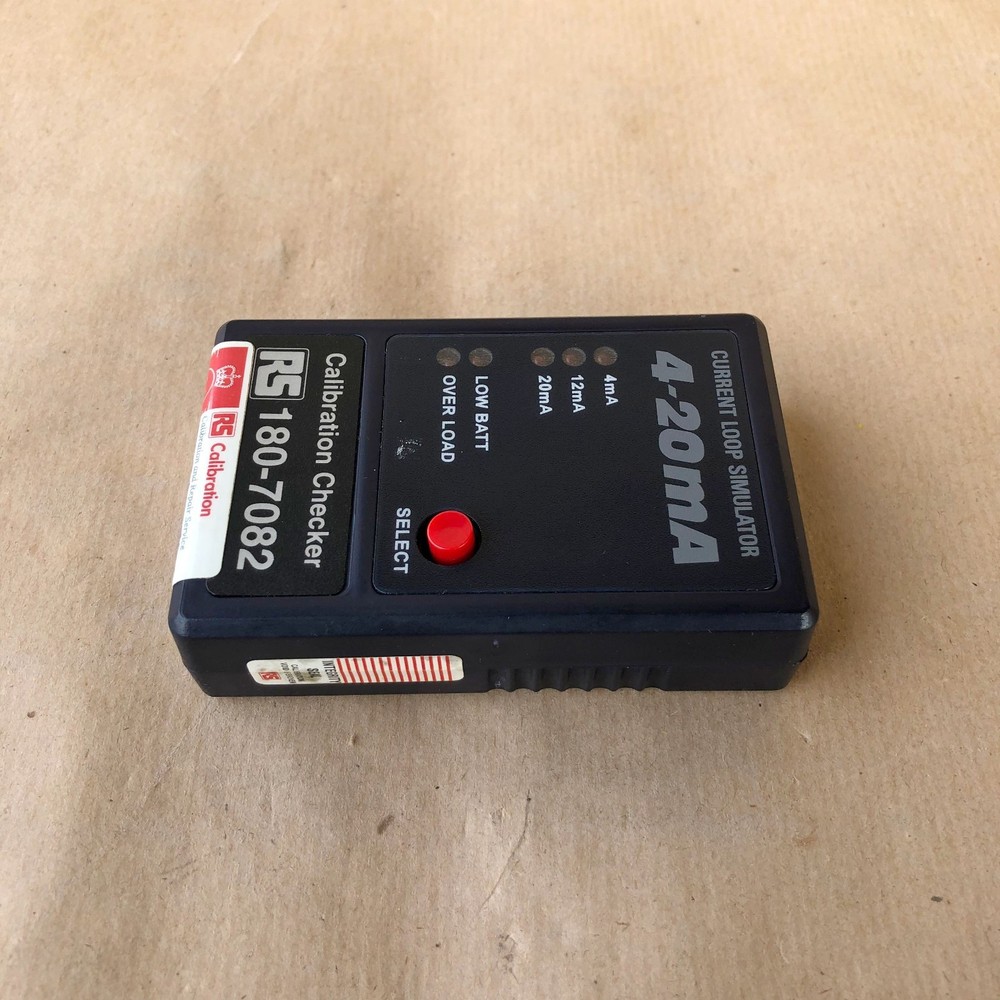 RS 180-7082 CALIBRATION CHECKER AND CURRENT LOOP SIMULATOR