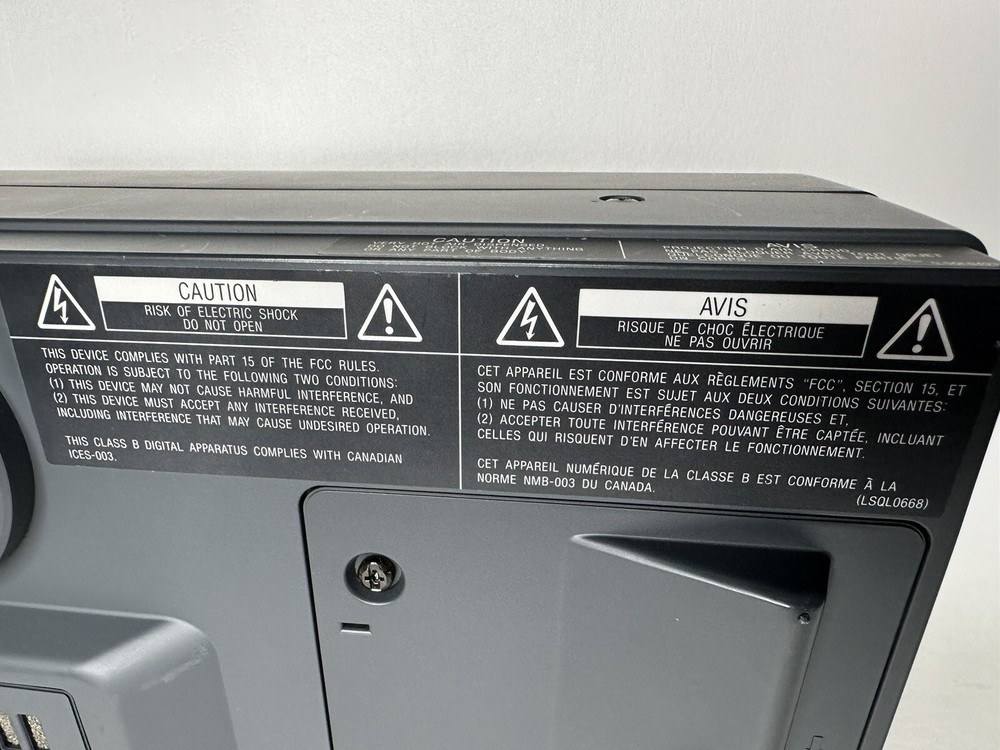 Polaroid Model 215E LCD Projector