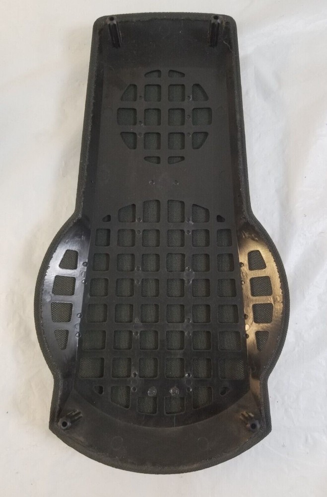 GPX Speaker 57794 GRILL