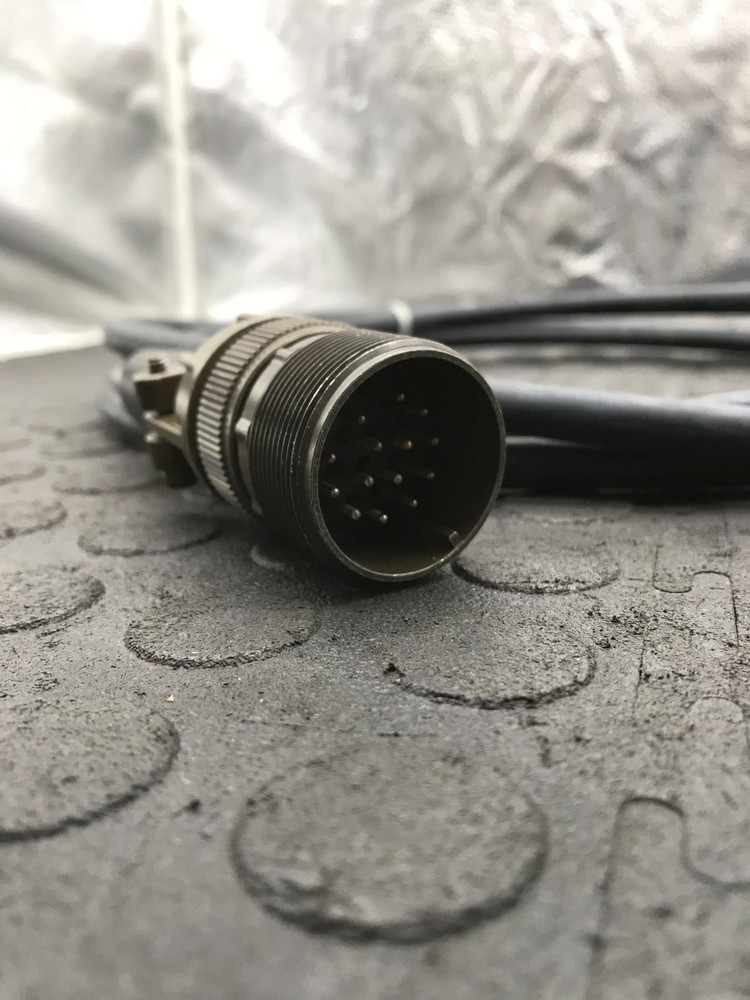 IGUS CHAINFLEX Encoder / Feedback Cable With 14‑Pin Circular Connectors USED