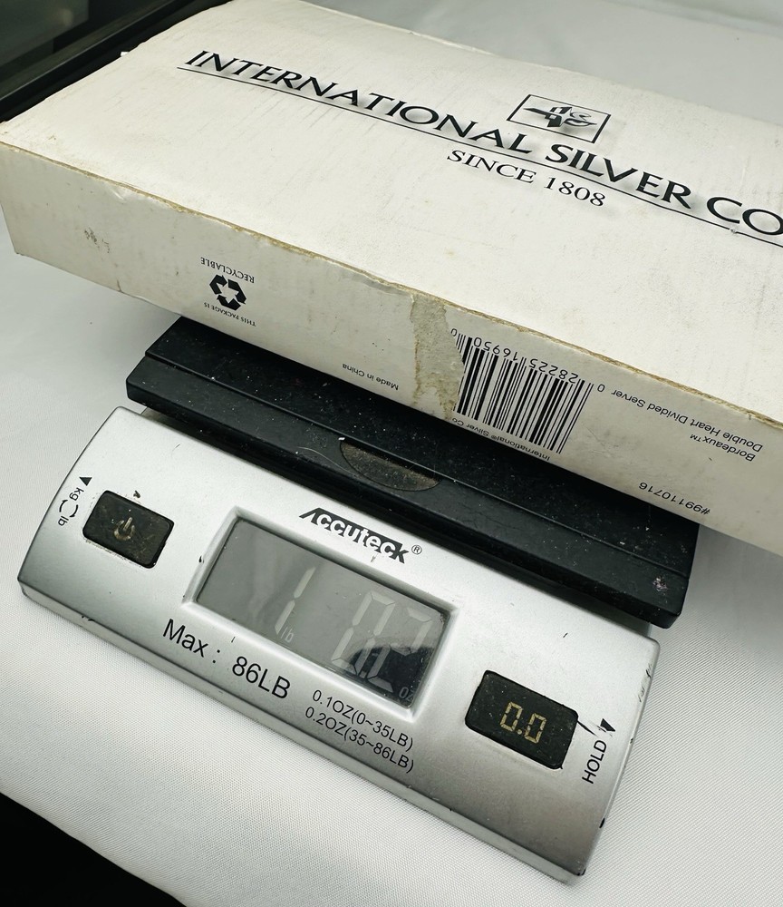 Vintage Silver Plated Double Heart w/Grape Leaf Pierced Handle Platter Bowl Dish