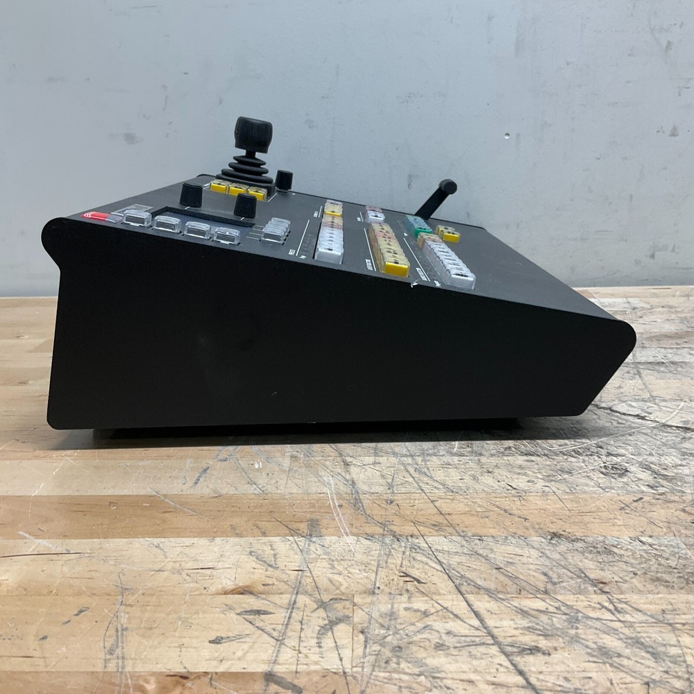 Barco Folsom ScreenPro II Controller Screen Pro Seamless Video Switcher Tested