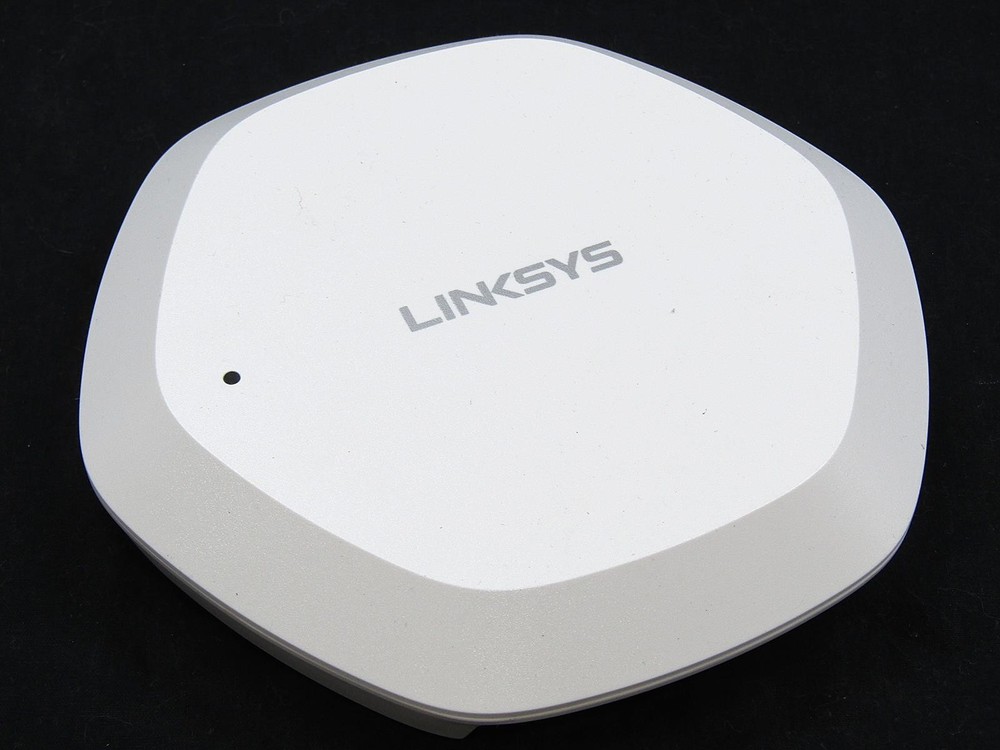 Linksys DC / PoE Cloud Managed Wireless Access Point | LAPAC1300C