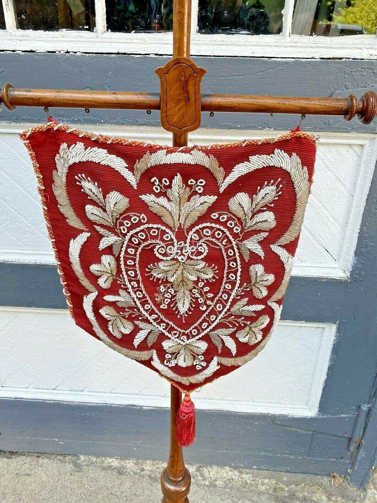 ANTIQUE VICTORIAN OAK & WALNUT BEADED NEEDLEPOINT FIRESCREEN