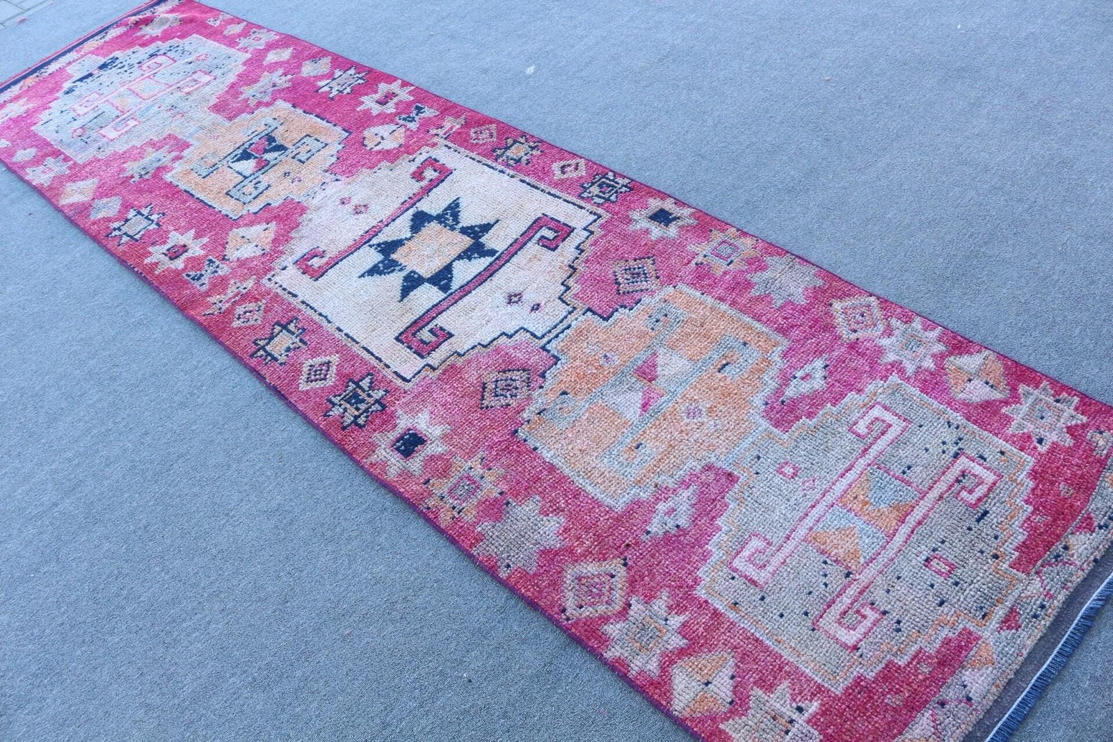 Turkish Rug, Runner 2,9x10,7 ft Rug, Herki Red Animal Print Rug