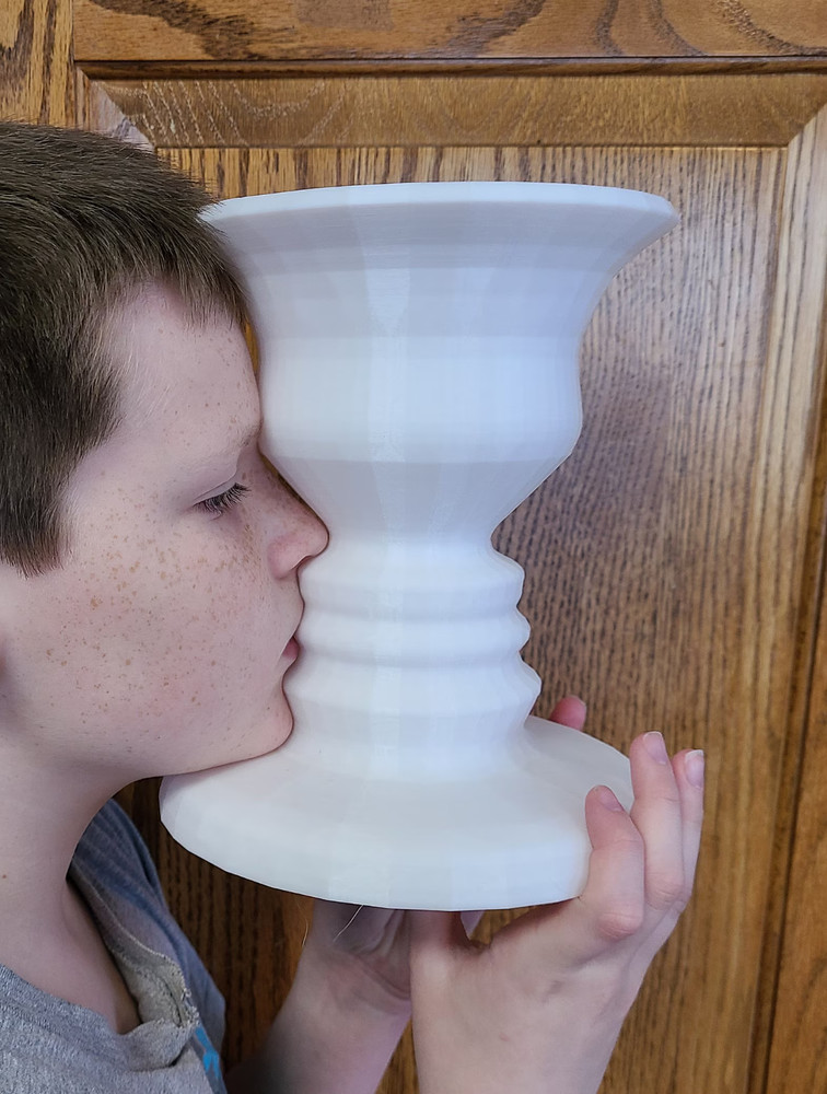 3D Victorian Face Vase - Medium