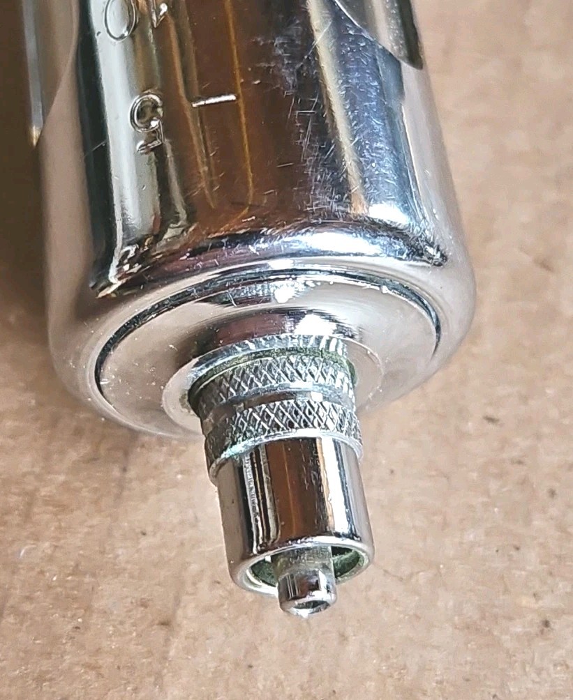 Ideal Instrument 50 cc Mega Shot Pistol Grip Livestock Syringe Pre-Owned