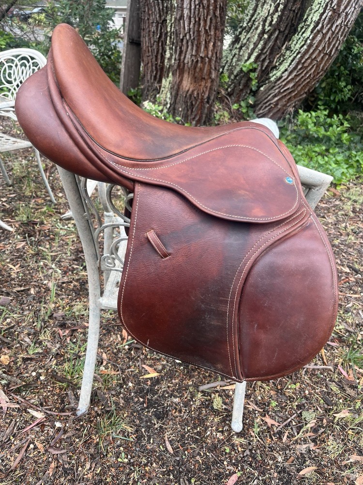 County Solution Jumping Saddle 16” Wide Tree Short Flap