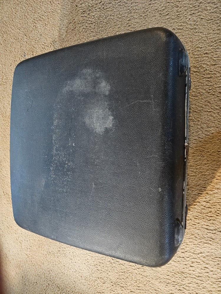 Samsonite case for Collins 30L-1 Linear Amp