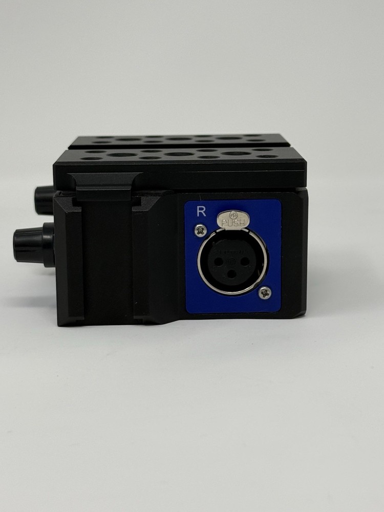 Beachtek DXA-MICRO Pro+ Active Audio Adapter - and Baseplate accessory