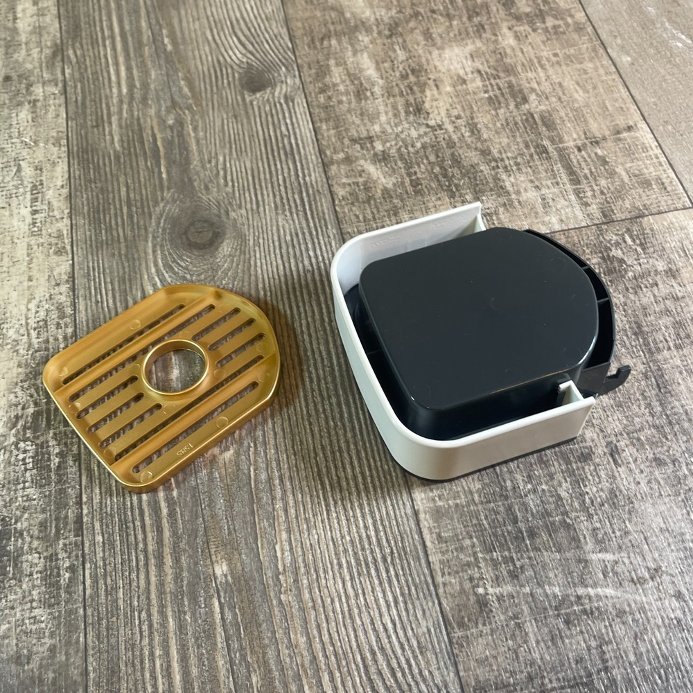 Beautiful TSK-1585M Coffee Maker Replacement Black Drip Tray with Grate Cover