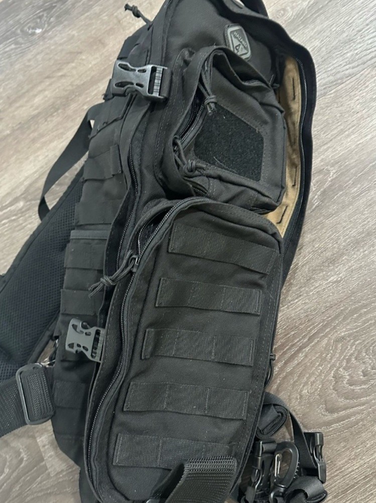 Camelbak Black mens backpack