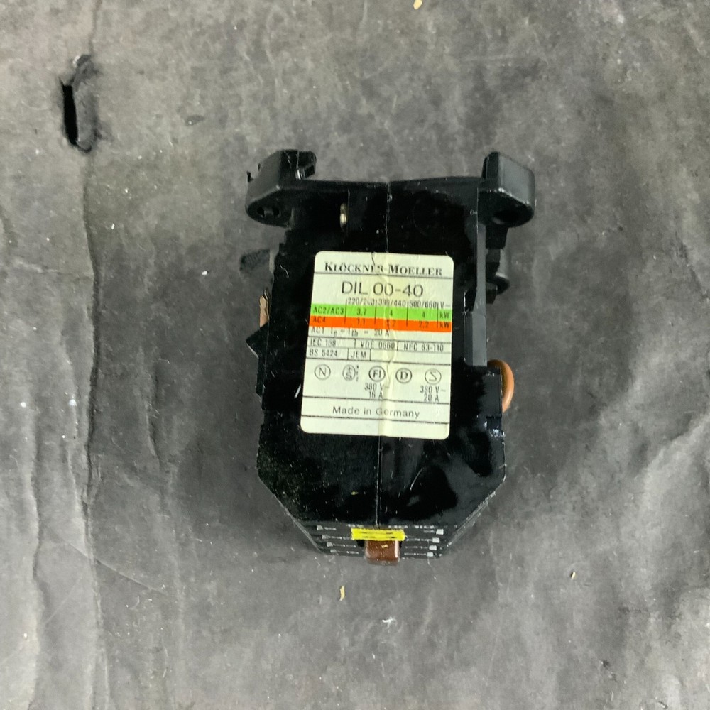 KLOCKNER MOELLER DIL00-40 CONTACTOR ($30 OBO)