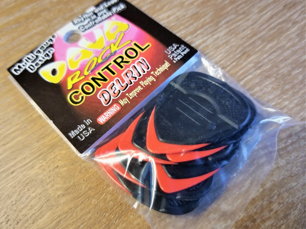 Dava Delrin Grip Tips Guitar Pick  6-Pk