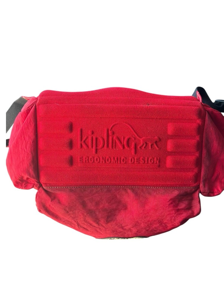 VTG 90’s Kipling Red Nylon Backpack Large Flap Buckle Drawstring Padded Back