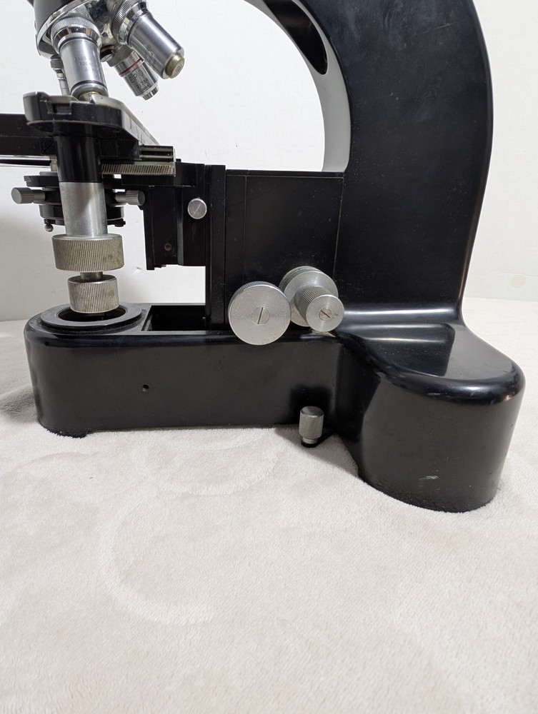 Ernst Leitz Wetzlar Trinocular Microscope 4 Objectives Black