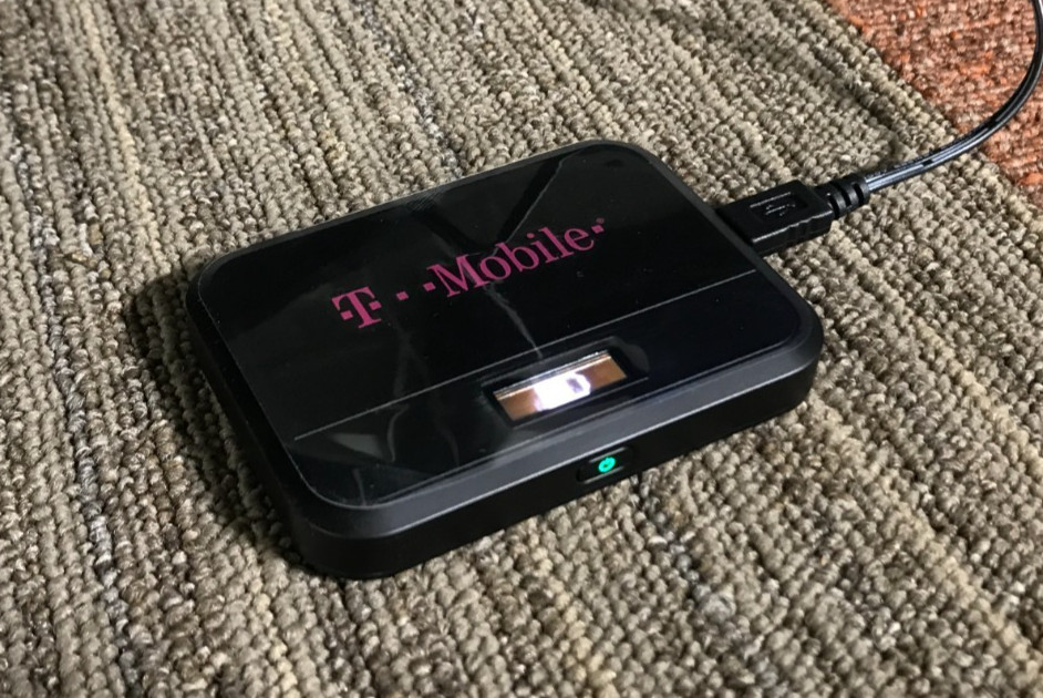 Franklin T9 Mobile Hotspot T-Mobile Wireless Wi-Fi Micro USB Black