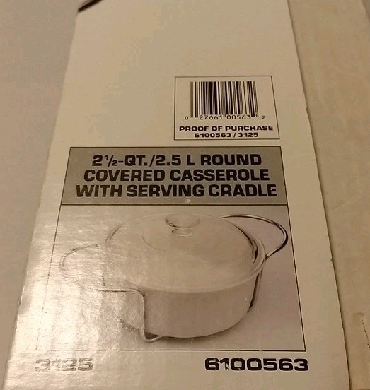 Vintage Corning Ware 2.5 QT. Covered Round Casserole With Serving Cradle
