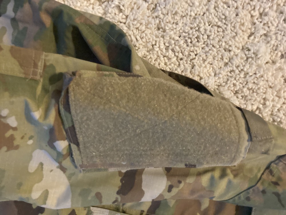 Army Jacket/Coat Combat Official Small- Regular Insect Shield Camo New w/tags
