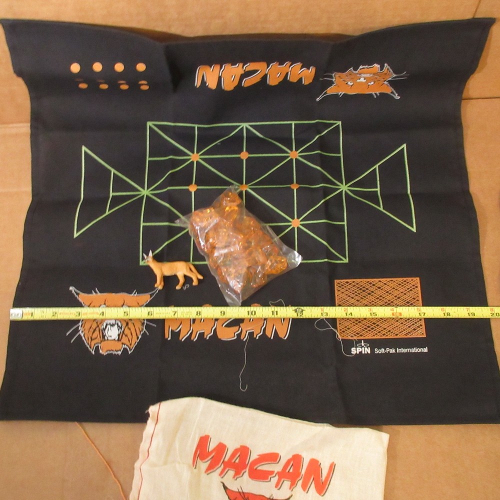 Vtg HTF Cloth Board MACAN Mind Game Spin 2 Player Hunter Tiger Piece Java Indon.