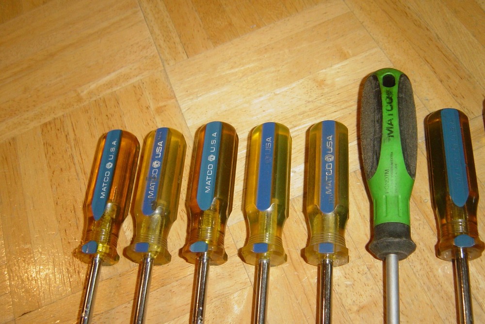 MATCO TOOLS 9 PIECE METRIC NUT DRIVER SET 4MM TO 11MM