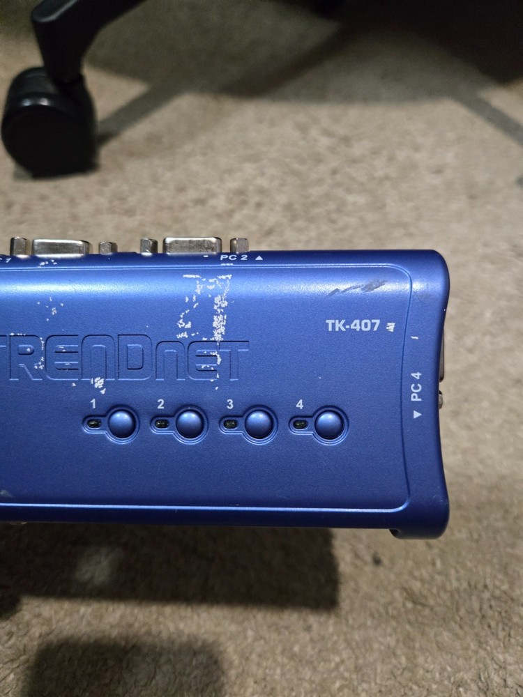 Trendnet TK-407 KVM Switch - Unit Only