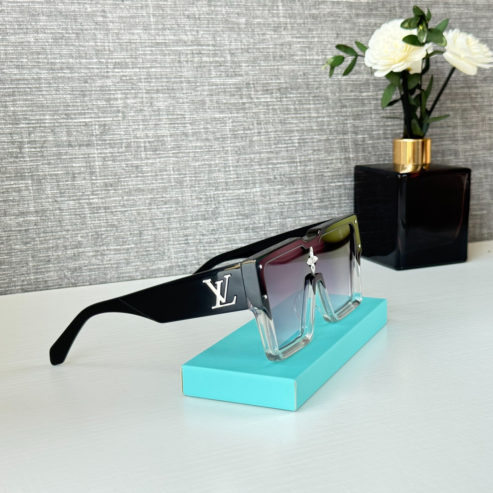 Louis Vuitton Z1736W Cyclone Sunglasses Black Swarovski Crystal