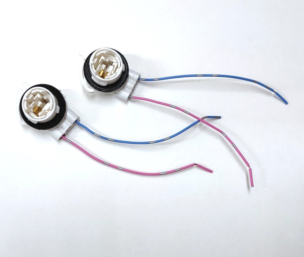 Universal Pigtail Wire Female Socket 3156 U Two Harness Back Up Reverse Replace