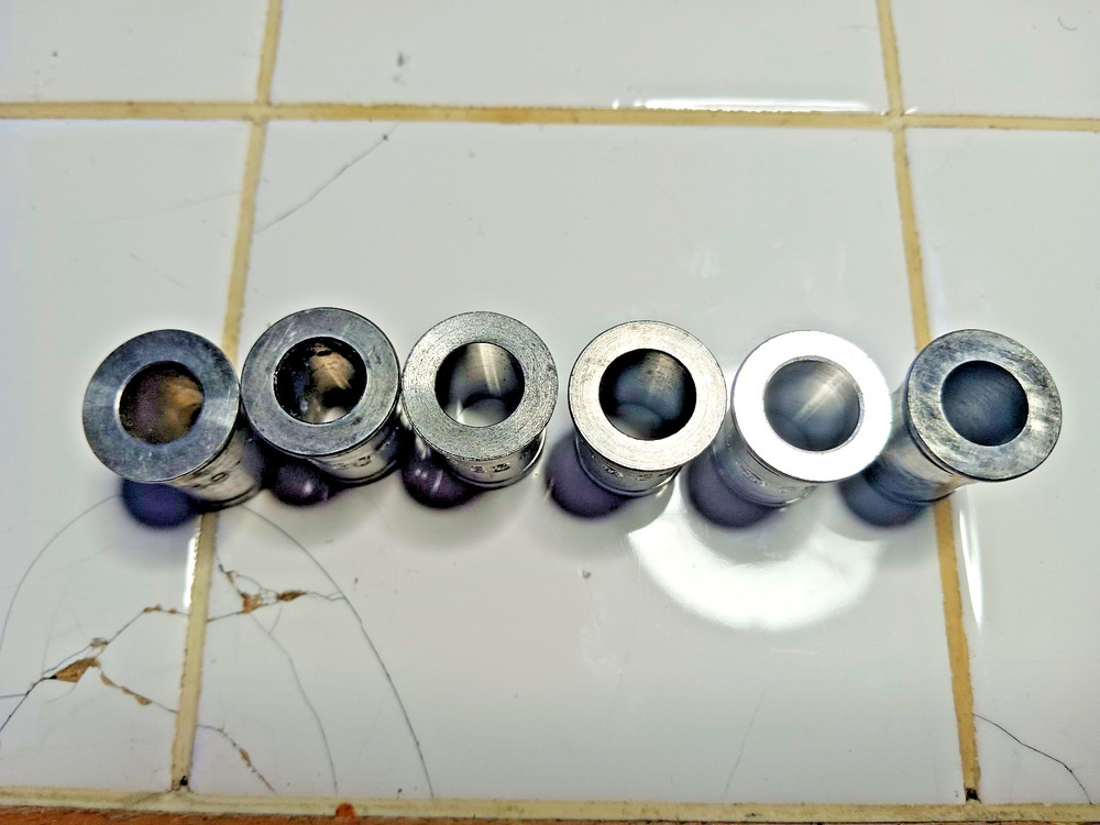 6 Mec Powder Bushings #5