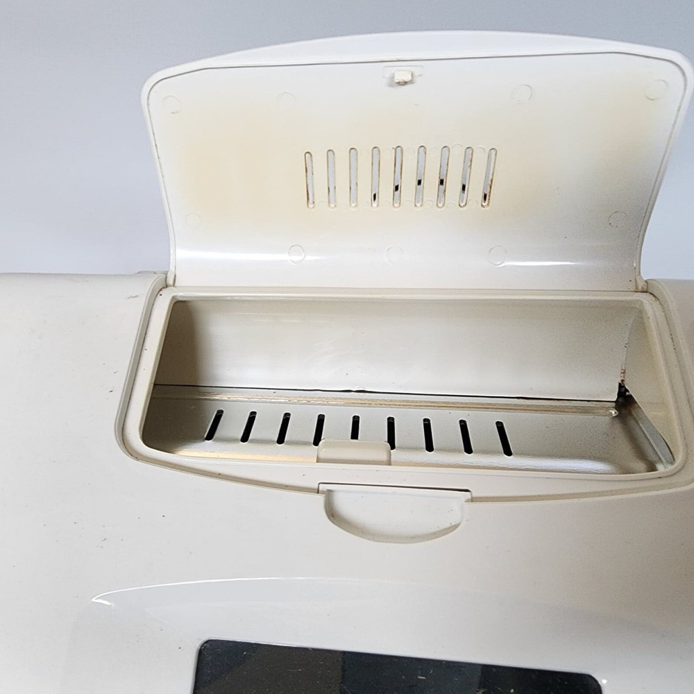 Breadman Ultimate Automatic Bread Maker Model TR2200C Home Baking Machine WORKS