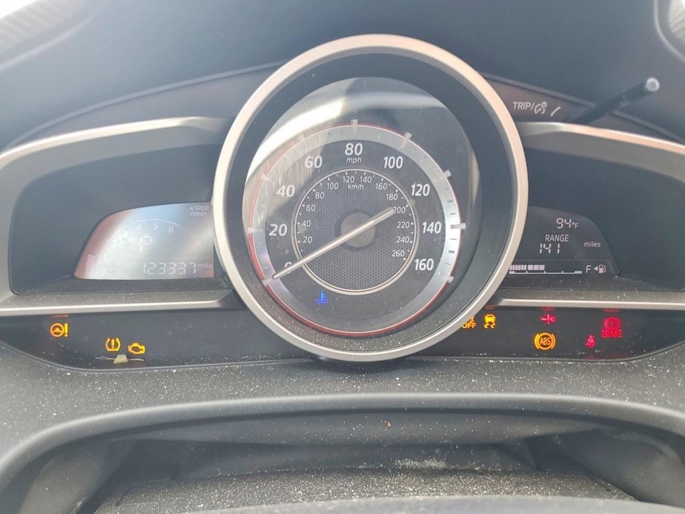 3 2014 Glove Box 5006274