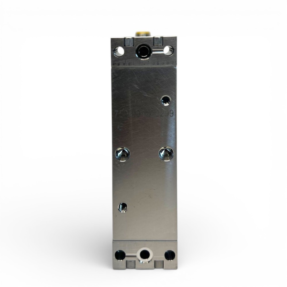 Unit UFC-8565C Mass Flow Controller MFC DeviceNet N2 30000 SCCM USED