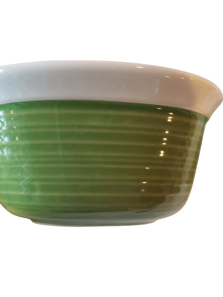 2 Corning Ware ETCH Green 7oz Baking Dishes Stoneware EUC