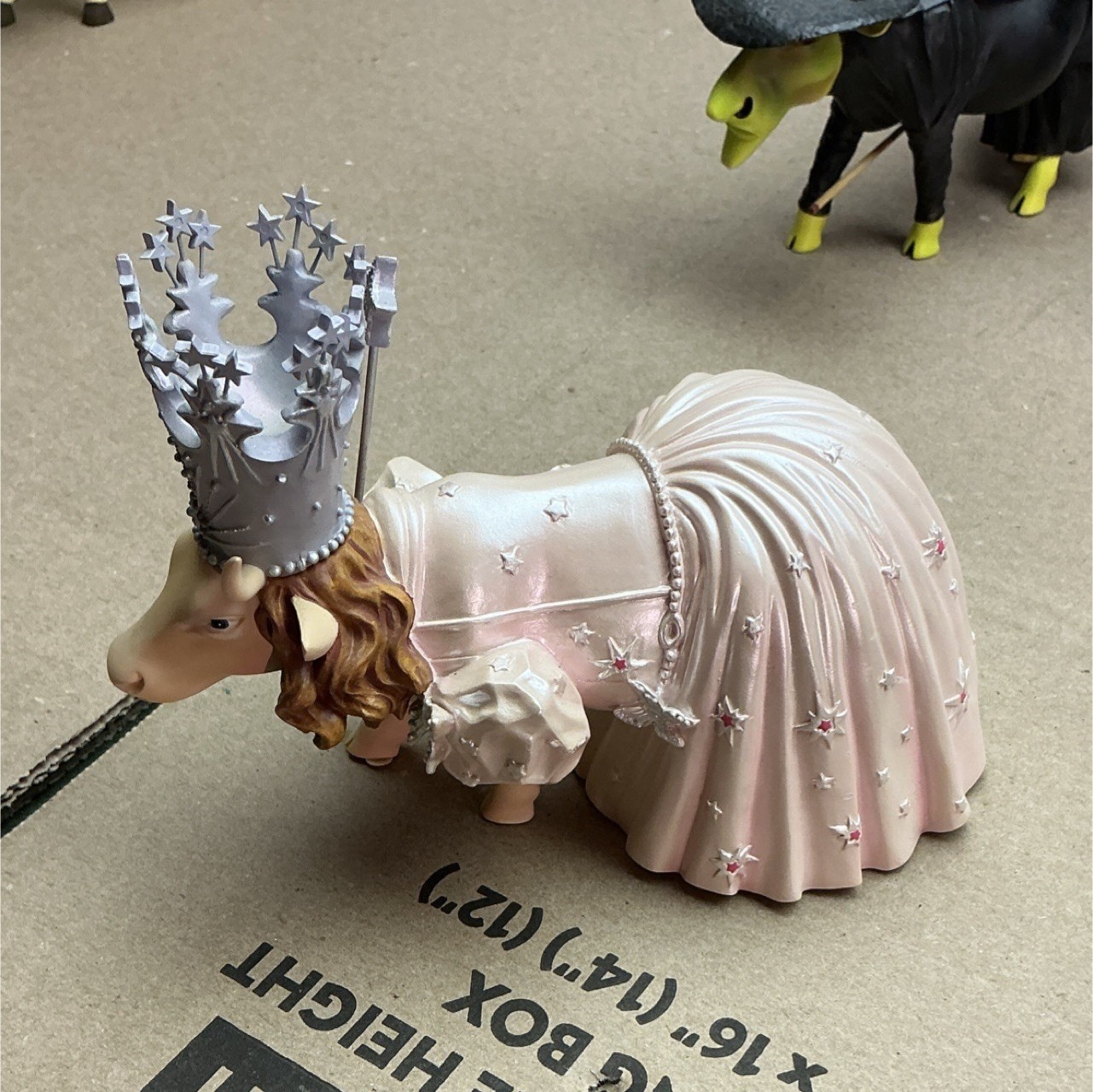 CowParade Wizard of Oz Cow Figurine Set Resin COMPLETE SET 6 1/2 long by 5 tall