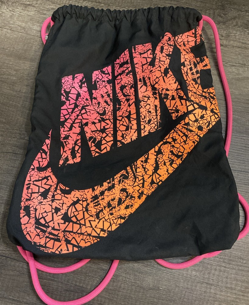 Nike Drawstring Bag Pink With Zipper Pocket On The side