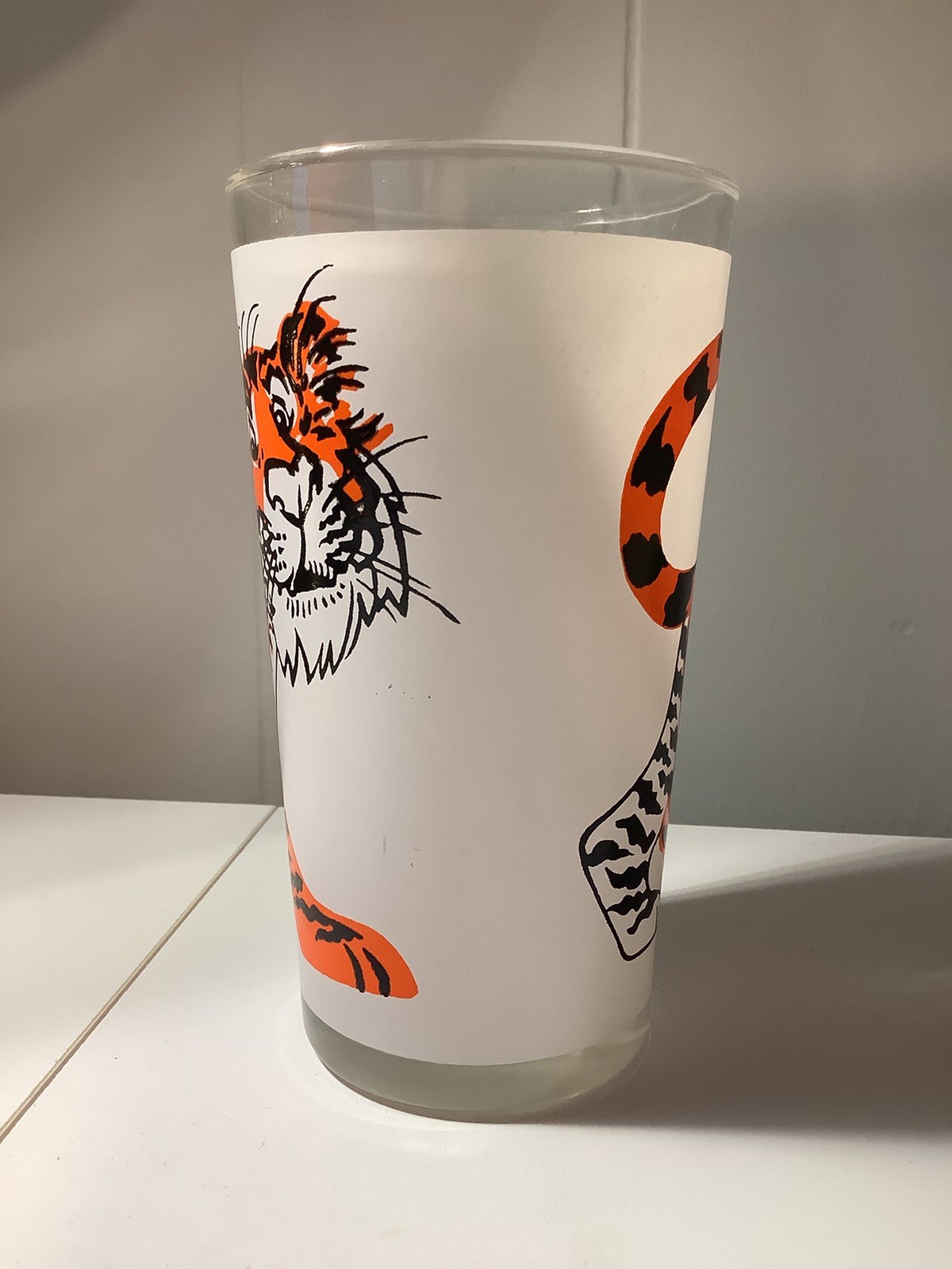 ESSO EXXON Gas Tiger 5” Drinking Glass 1960s 🐅 ⛽️