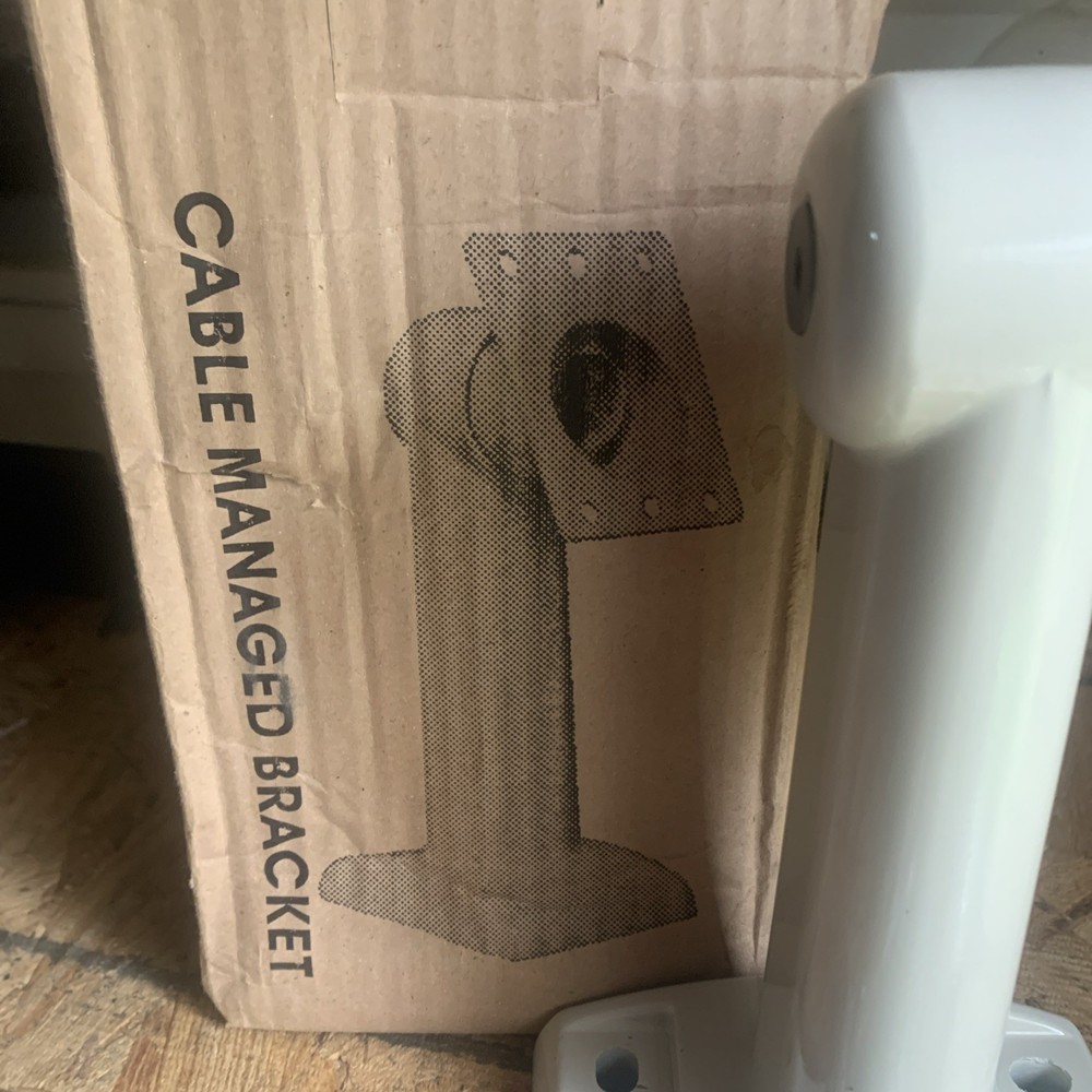 Cable management Bracket