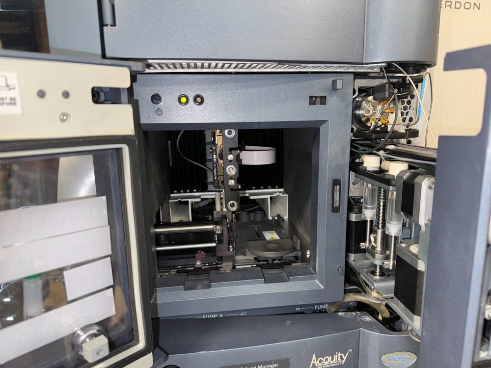 Waters Acquity HPLC System PDA Detector Sample Manager Binary Pump #17459