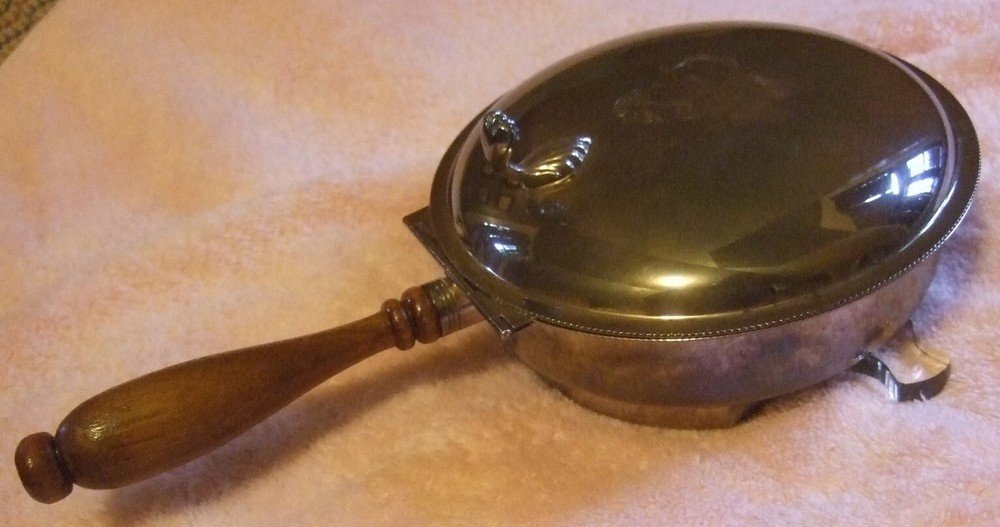 1950's Tableware Silverplate Crumb Holder With Handle