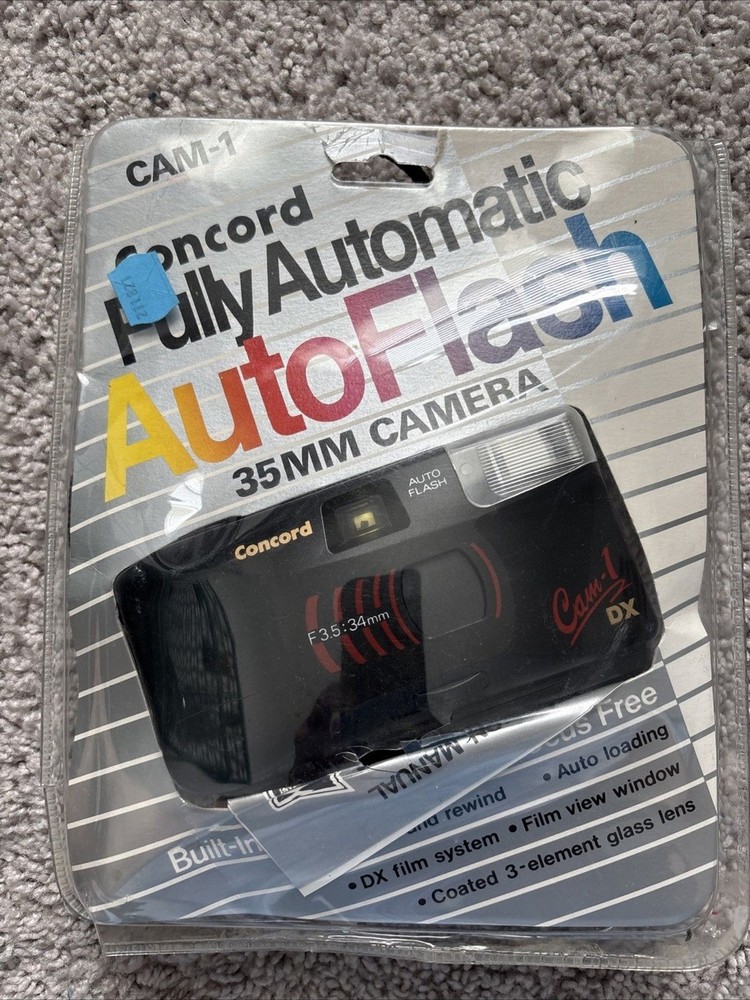 CAM-1 Concord Fully Automatic Auto Flash 35mm Camera