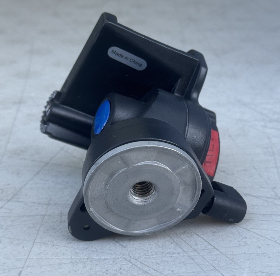Benro Lightweight S2C Video Head No Plate USED