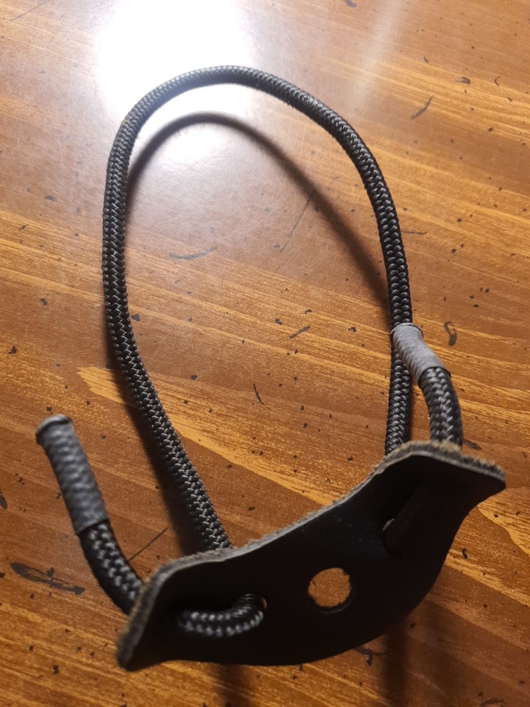 Black Archery Stiff Wrist Sling