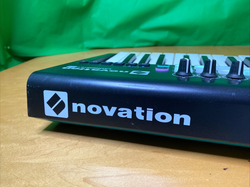 Novation Launchkey 25