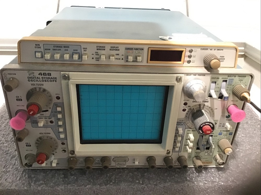 Tektronix Digital Storage Oscilloscope 468