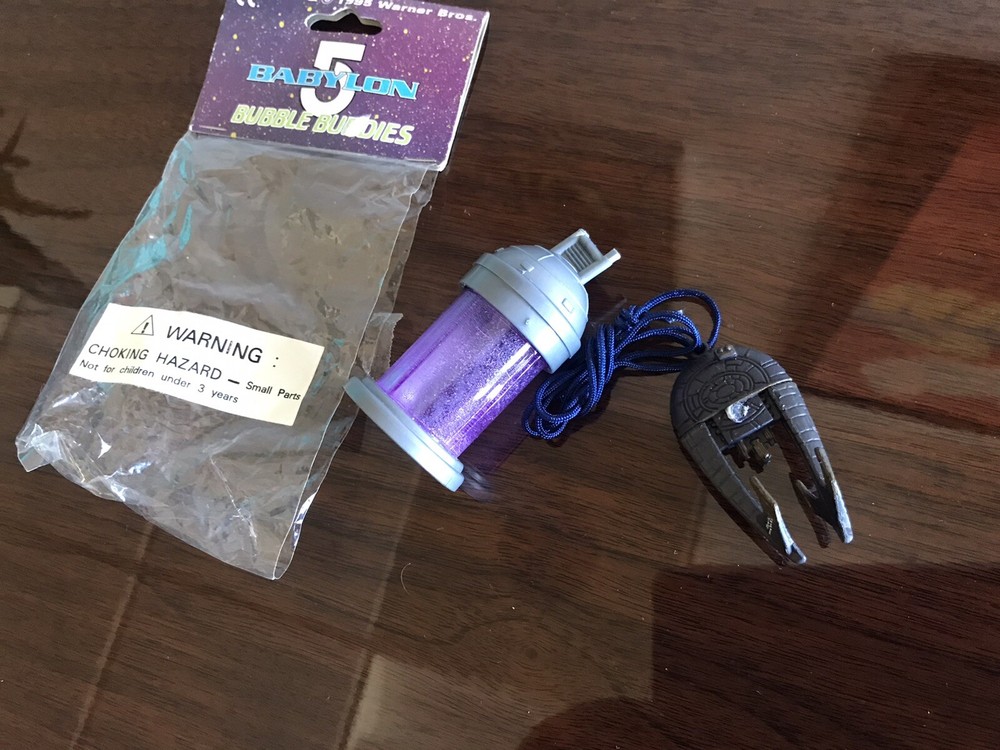 Babylon 5 * Centauri Transport Ship * “BUBBLE BUDDIES” * Original Packaging