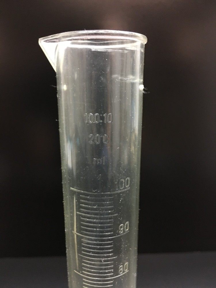 Pentagon Base Graduated Cylinder 100:10mL