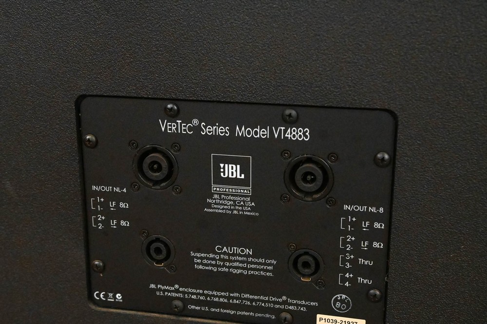 JBL VT4883 Subcompact Dual 12" Cardioid-Arrayable Subwoofer CG01TVW