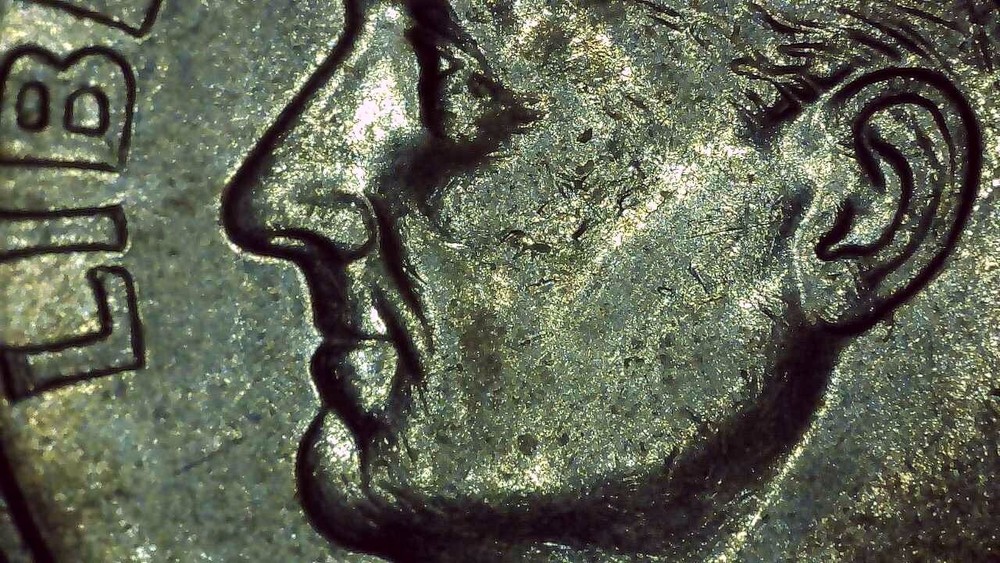 1999 P Dime error collar clash