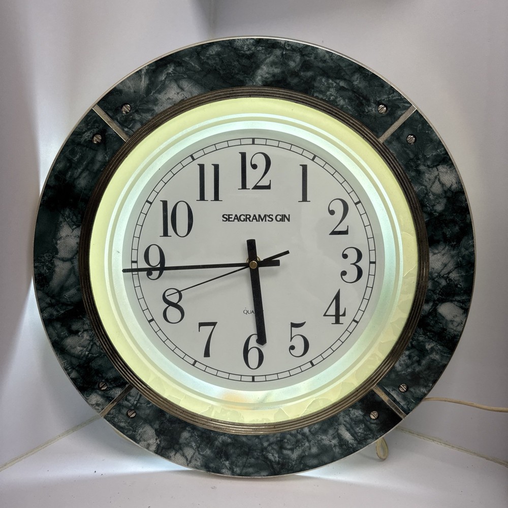 Seagram's Gin Lighted Bar Clock