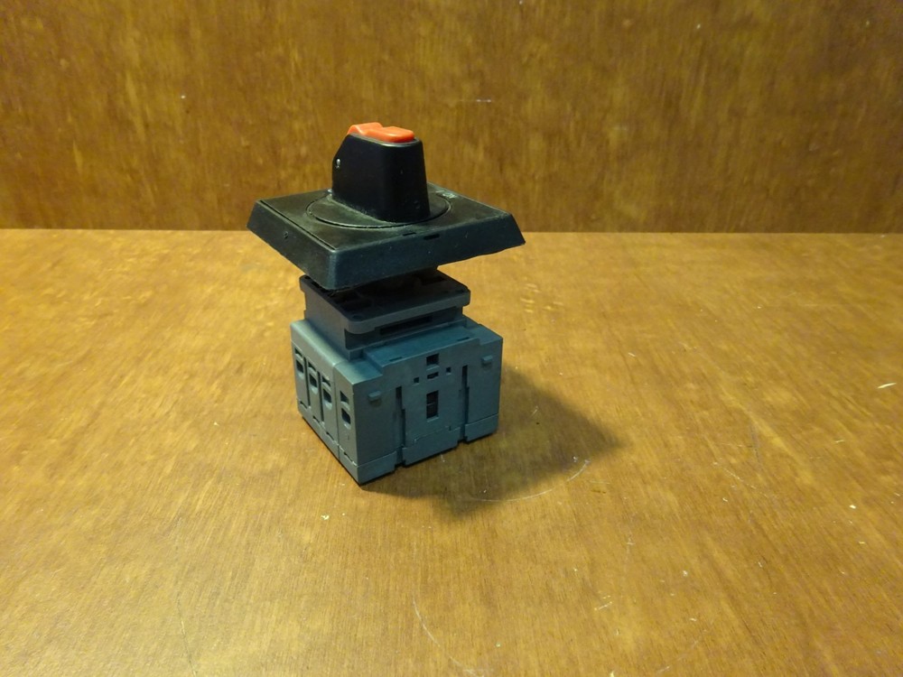 ABB selector switch 16A  OT16ET4